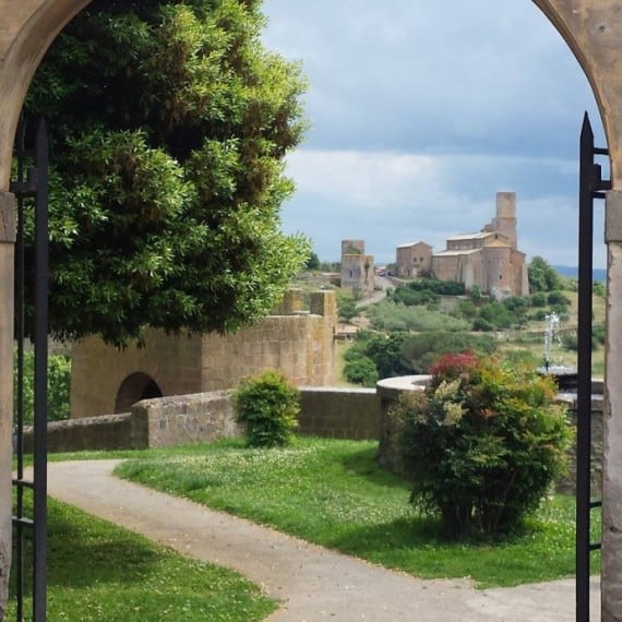 Weekend Getaway / Day trips from Rome: Tuscania