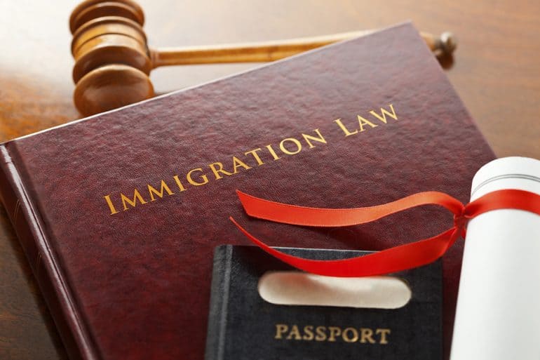 consult-an-immigration-lawyer-in-italy-e1508952397889.jpg