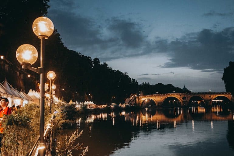 Lungo Il Tevere Roma 2019 Romeing